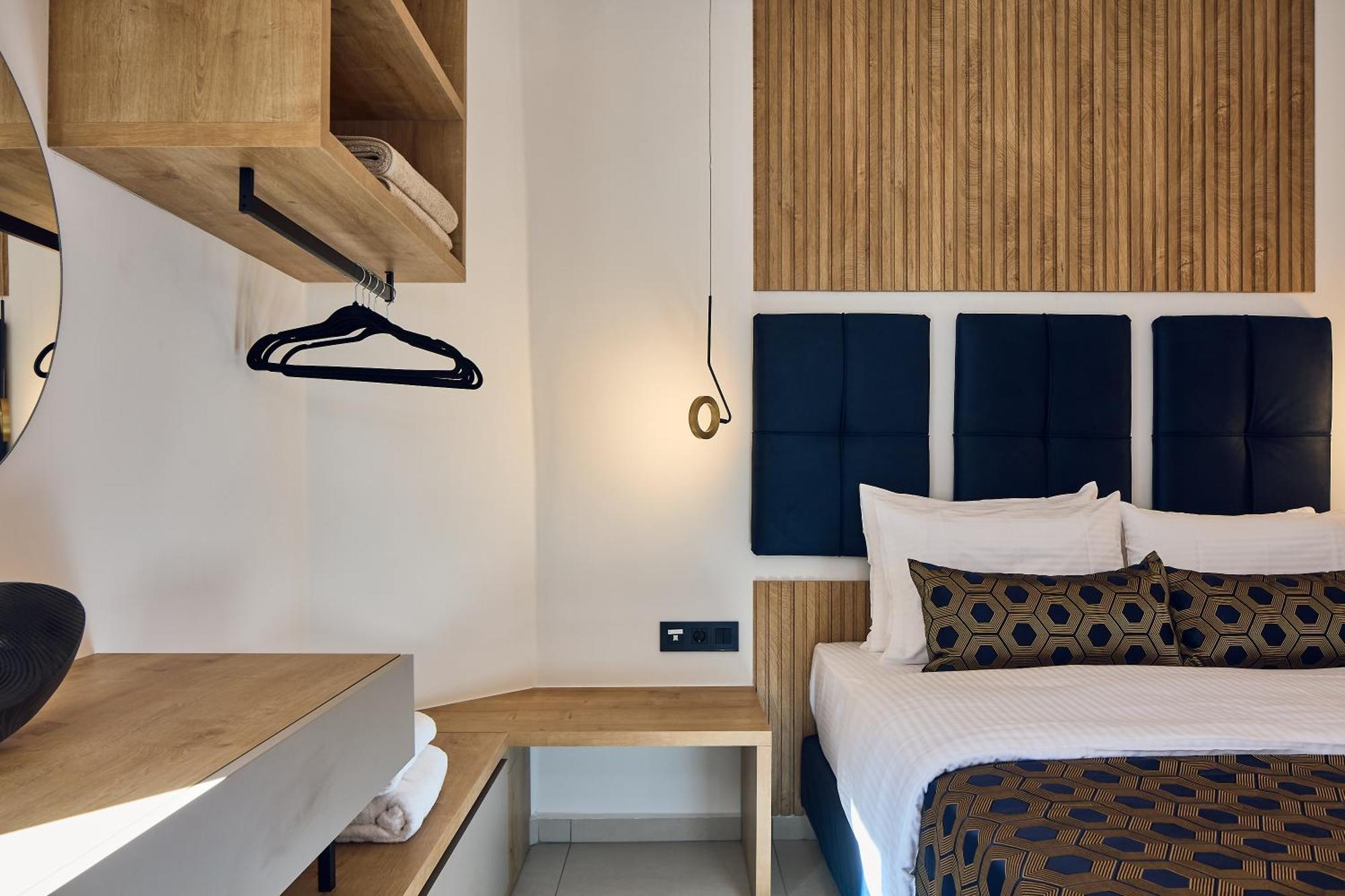 Grande Madonna Luxury Boutique Suites Rethymno Quarto foto